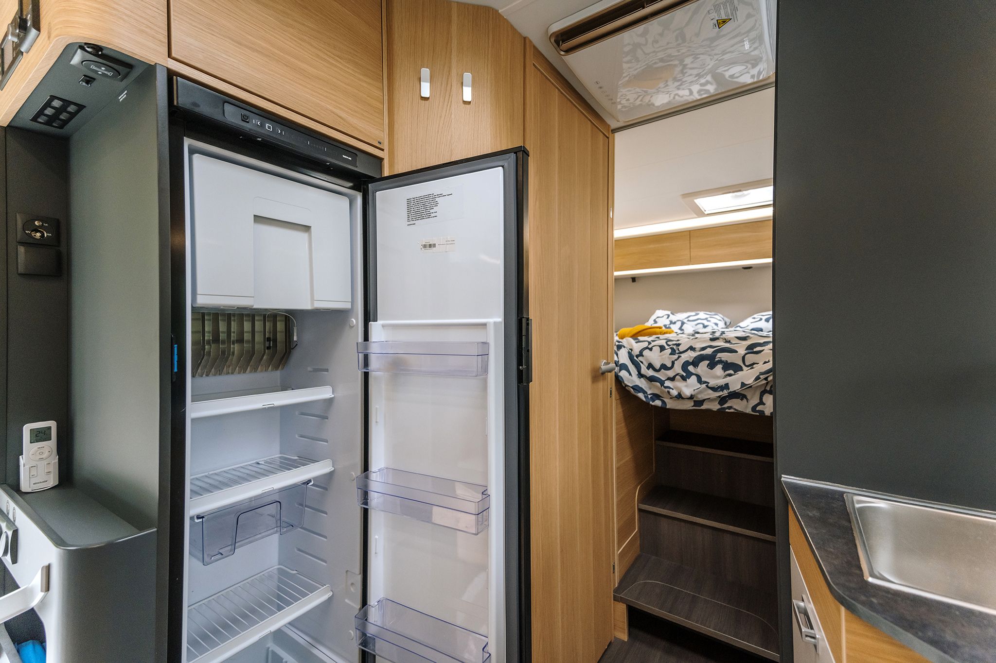 alt="Adria_matrix_fridge">